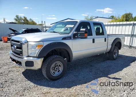 2015 Ford F250 Super Duty из США, поврежденный, VIN 1FT7W2B63FEC49107